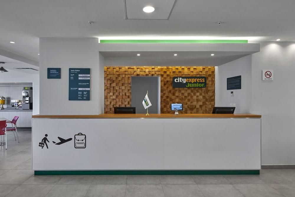 City Express Junior By Marriott Juarez Consulado Exterior foto