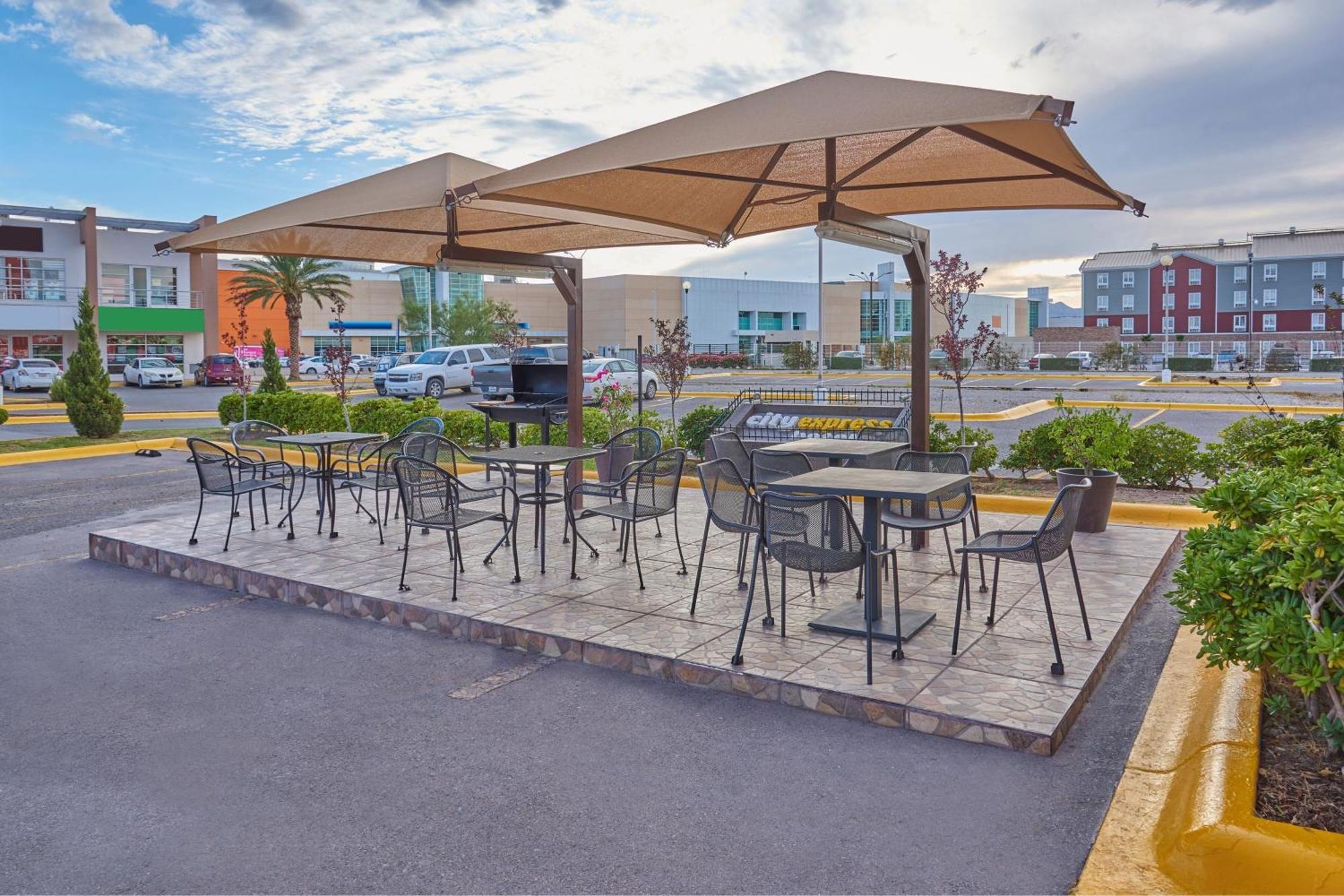 City Express Junior By Marriott Juarez Consulado Exterior foto